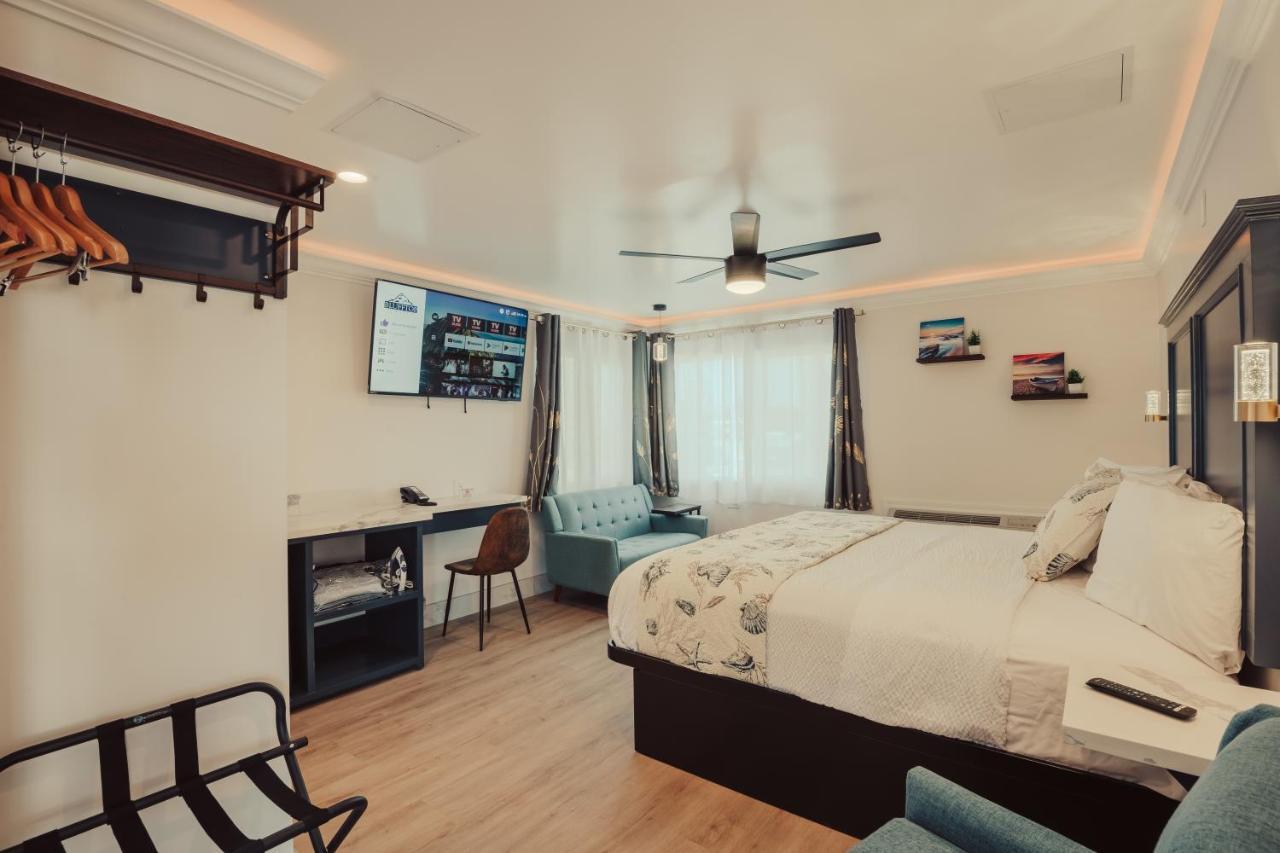 Blufftop Inn & Suites - Wharf/Restaurant District خليج مورو المظهر الخارجي الصورة