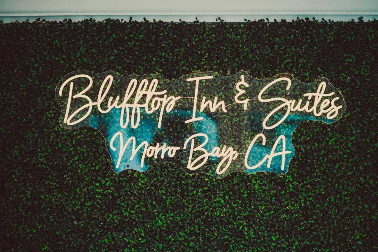 Blufftop Inn & Suites - Wharf/Restaurant District خليج مورو المظهر الخارجي الصورة